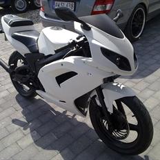 Rieju RS2 matrix Solgt