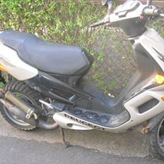 Peugeot speedfight ''LC''