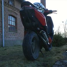 Peugeot speedfight 2 solgt;(