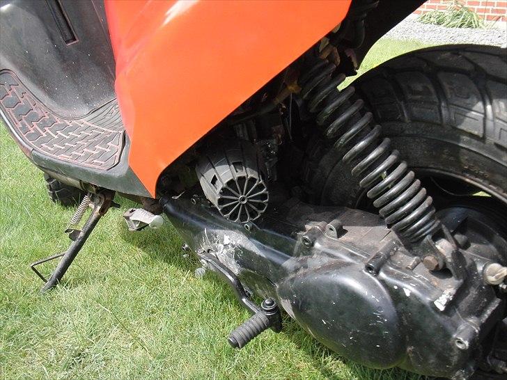 PGO Hot 50. SOLGT. billede 11