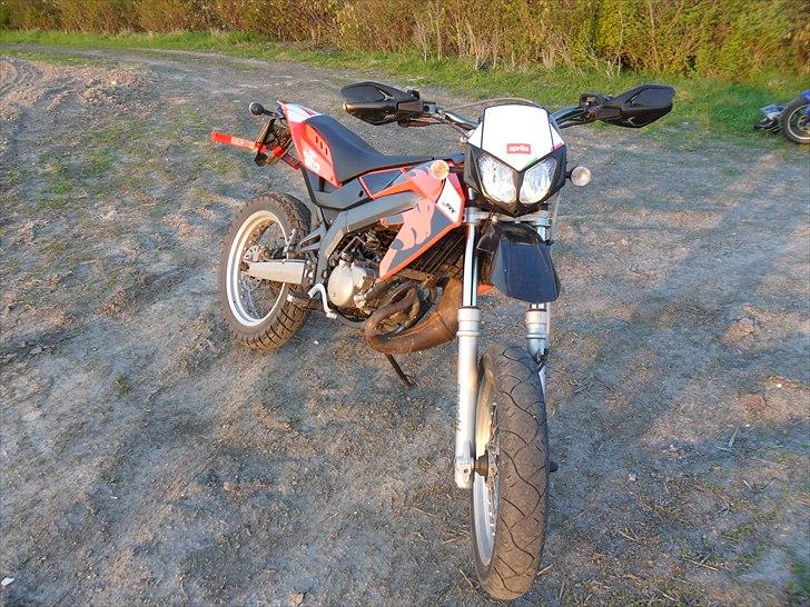Aprilia SX 50 "Solgt" billede 9