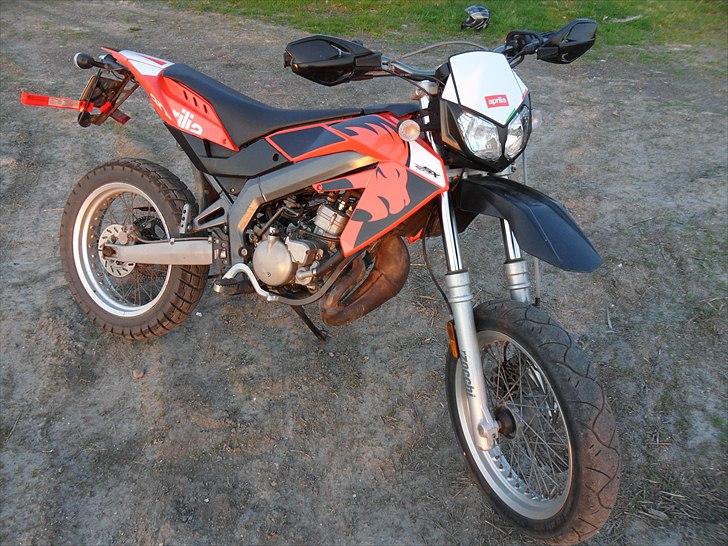 Aprilia SX 50 "Solgt" billede 17