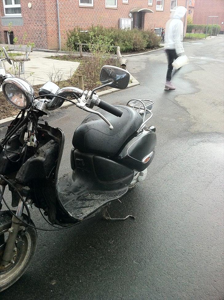 Aprilia habana custom Chrom solgt billede 9