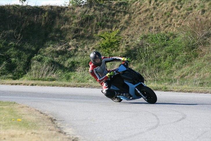 Yamaha Jog RR (solgt) billede 15