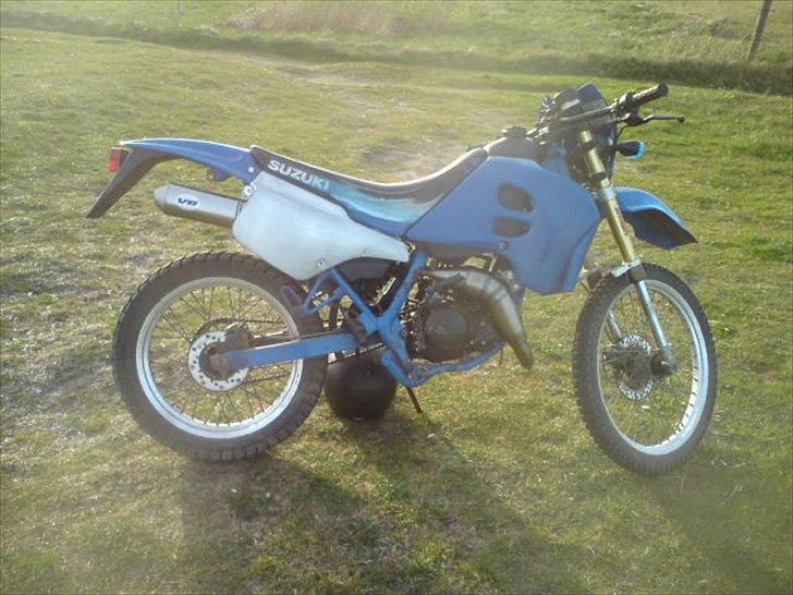 Suzuki Rmx billede 3