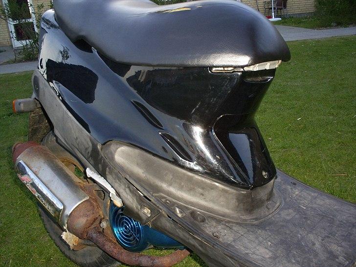 Adly falcon billede 2