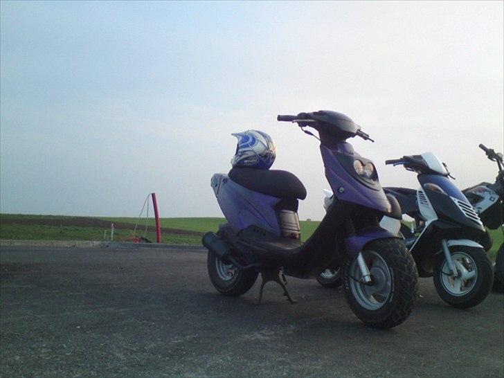 PGO hot 50 ¤SOLGT¤ billede 3