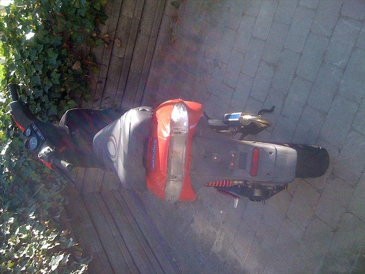 Gilera stalker BYTTET til hot billede 3