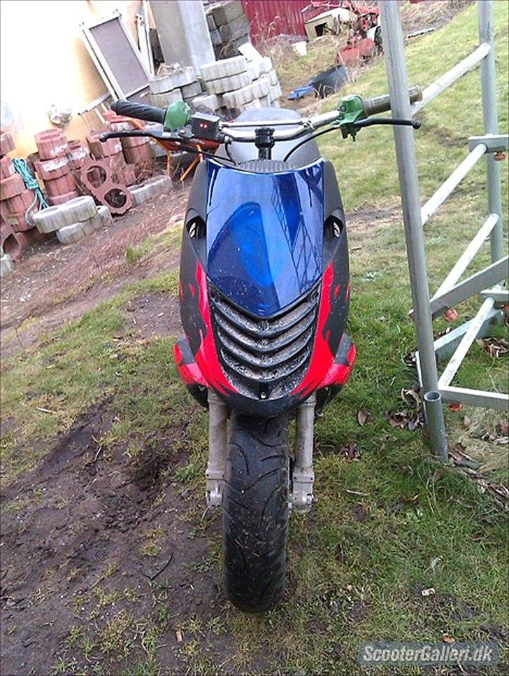 Aprilia jog r/sonic solgt billede 3