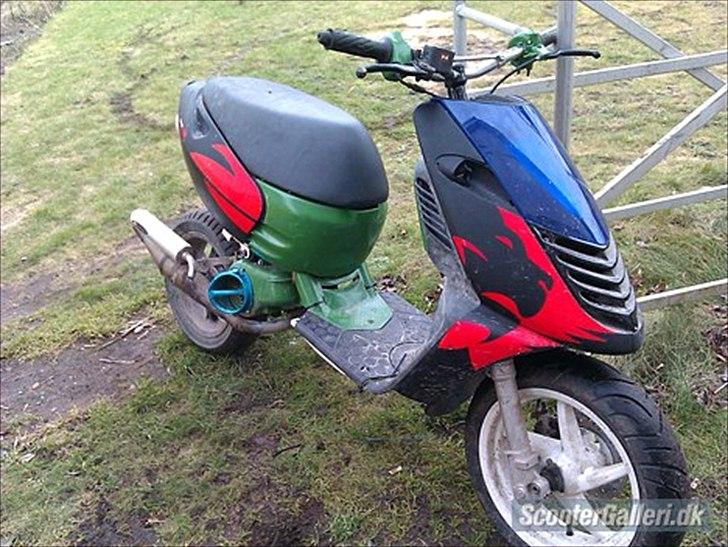 Aprilia jog r/sonic solgt billede 5