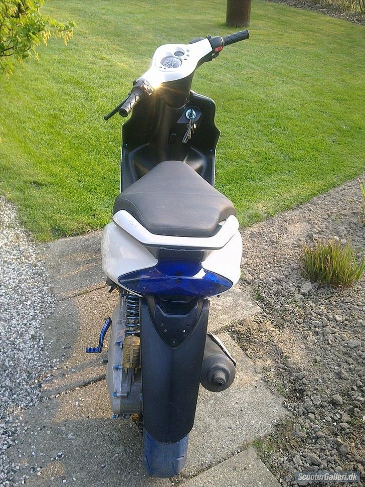 Yamaha Jog R SOLGT billede 1