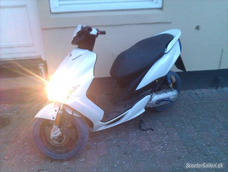 Yamaha Jog R SOLGT billede 2