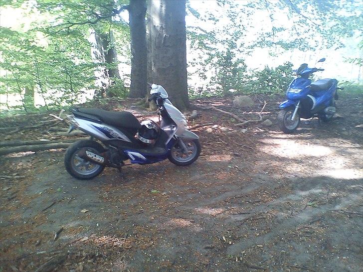 Yamaha jog r TILSALG ELLER BYTTE :) billede 5