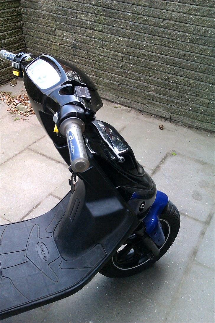 PGO hot 50 billede 2