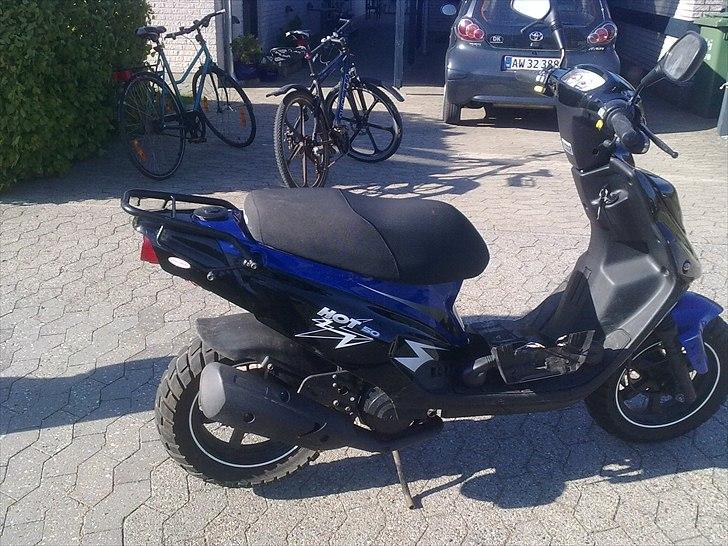 PGO hot 50 solgt 7500kr billede 3