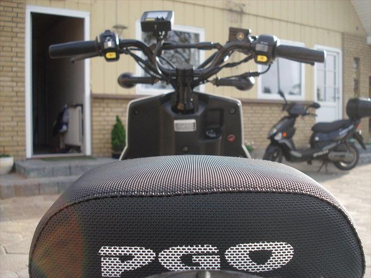 PGO Hot 50 Naked billede 8