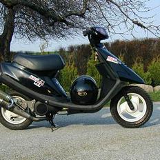 Yamaha jog (solgt)