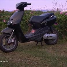 Yamaha neos (solgt)