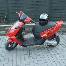 Aprilia sonic GP