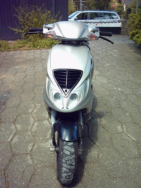 Piaggio Nrg Mc3 - Nrg´en forfra. billede 8