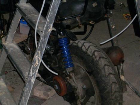 Yamaha Bws Ng  - Blå Stødæmper billede 4