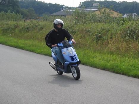 Aprilia Sonic Lc pro race 2 SOLGT billede 5