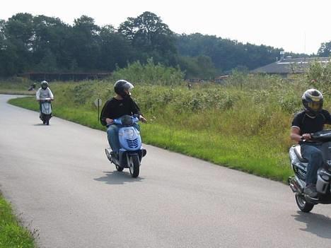 Aprilia Sonic Lc pro race 2 SOLGT billede 7