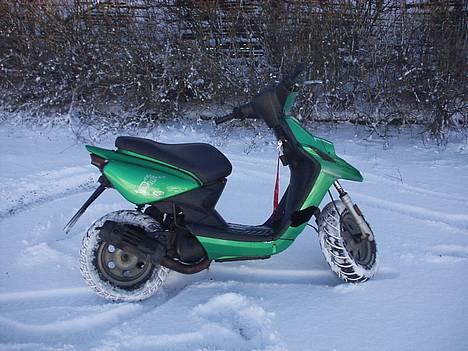 Yamaha BW's NG - Scooteren før Mit brojekt... Lidt en skam, at den skal males. billede 1