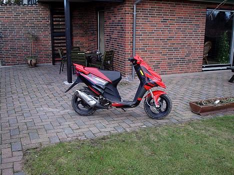 Derbi Paddock billede 2