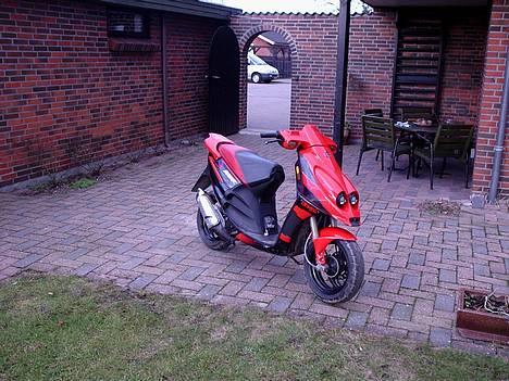 Derbi Paddock billede 3