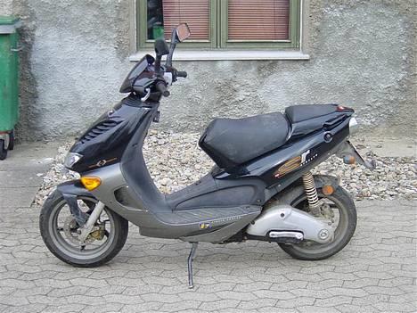 Aprilia SR50 Vandkølet billede 3