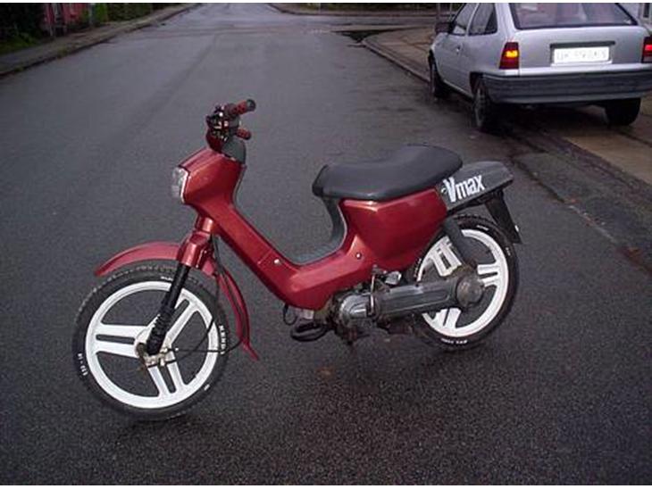 {{currentPhoto.altText}} billede {{currentPhoto.number}}