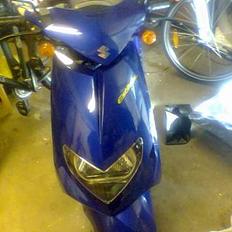 Suzuki Estilete