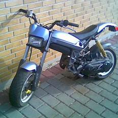Suzuki street magic (solgt)