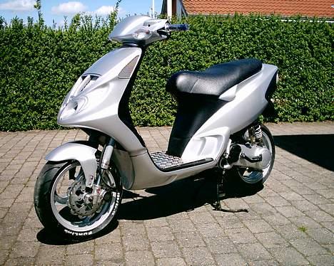 Piaggio Nrg  (byttet til sonic) billede 2