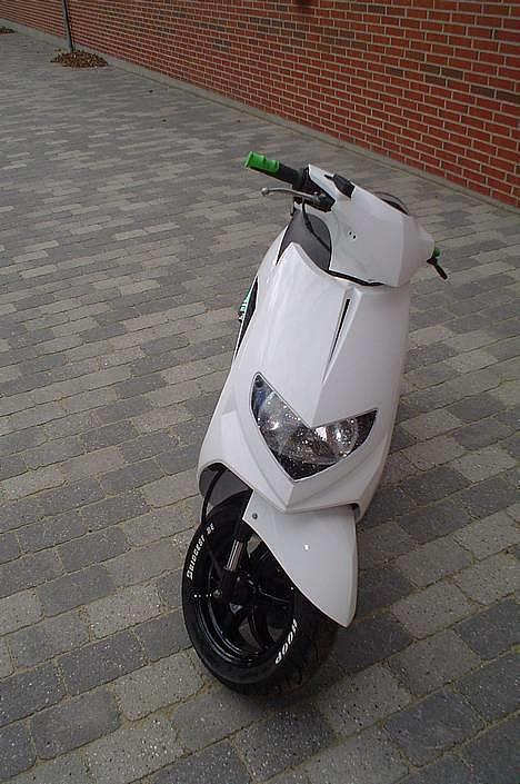Suzuki estilete . (solgt) billede 3