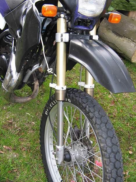 Suzuki RMX - Forgaflen er næsten helt clean nu... billede 7