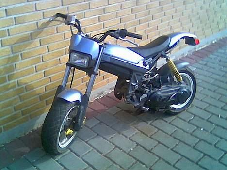 Suzuki street magic (solgt) billede 1