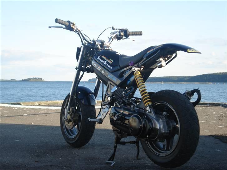 Suzuki Street Magic ELEANOR billede 3