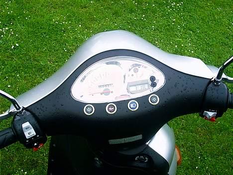 Kymco people billede 2
