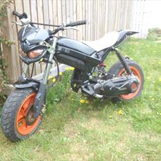 Suzuki street magic (solgt)