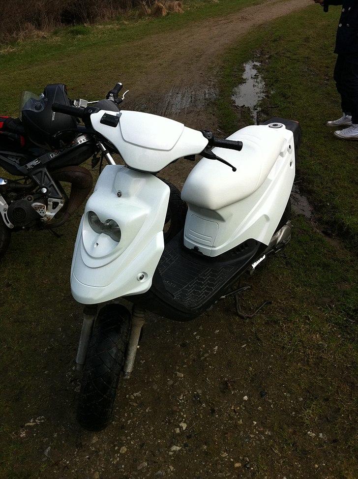 PGO hot 50  billede 3