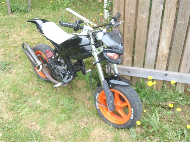 Suzuki street magic (solgt) billede 4