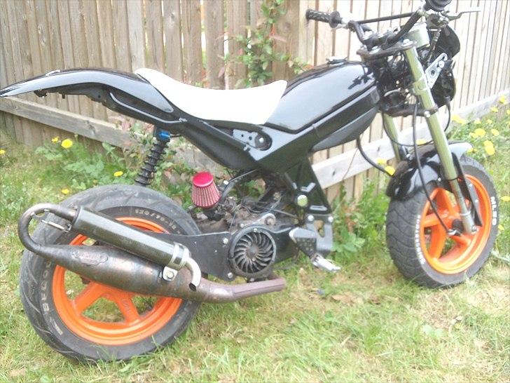 Suzuki street magic (solgt) billede 5