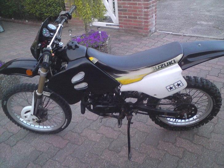 Suzuki Rmx | Skiftet til Stalker | billede 2