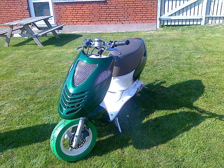 Aprilia sonic LC  billede 2