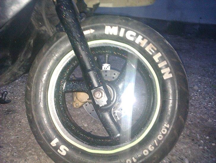 Yamaha jog solgt billede 4