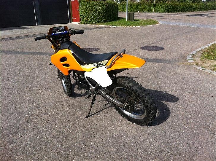 Suzuki RMX billede 4