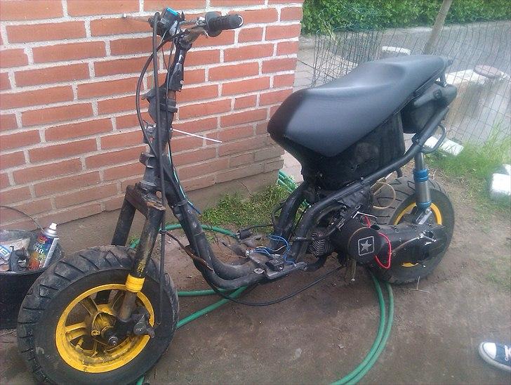 Aprilia rally billede 1