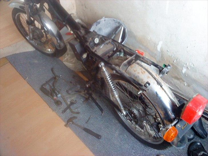 Suzuki Samurai Dm50 byt til sonic (tidl. scooter) billede 2